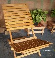 Cadeira espreguiçadeira em madeira